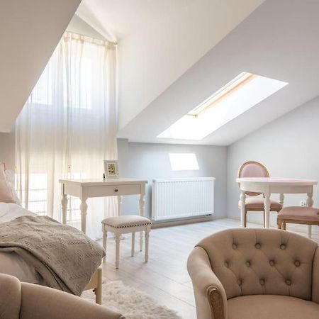 Apartament O Wysokim Standardzie W Centrum Miasta Daire Krakow Dış mekan fotoğraf