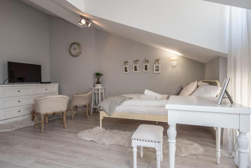 Apartament O Wysokim Standardzie W Centrum Miasta Daire Krakow Dış mekan fotoğraf