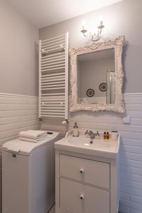 Apartament O Wysokim Standardzie W Centrum Miasta Daire Krakow Dış mekan fotoğraf